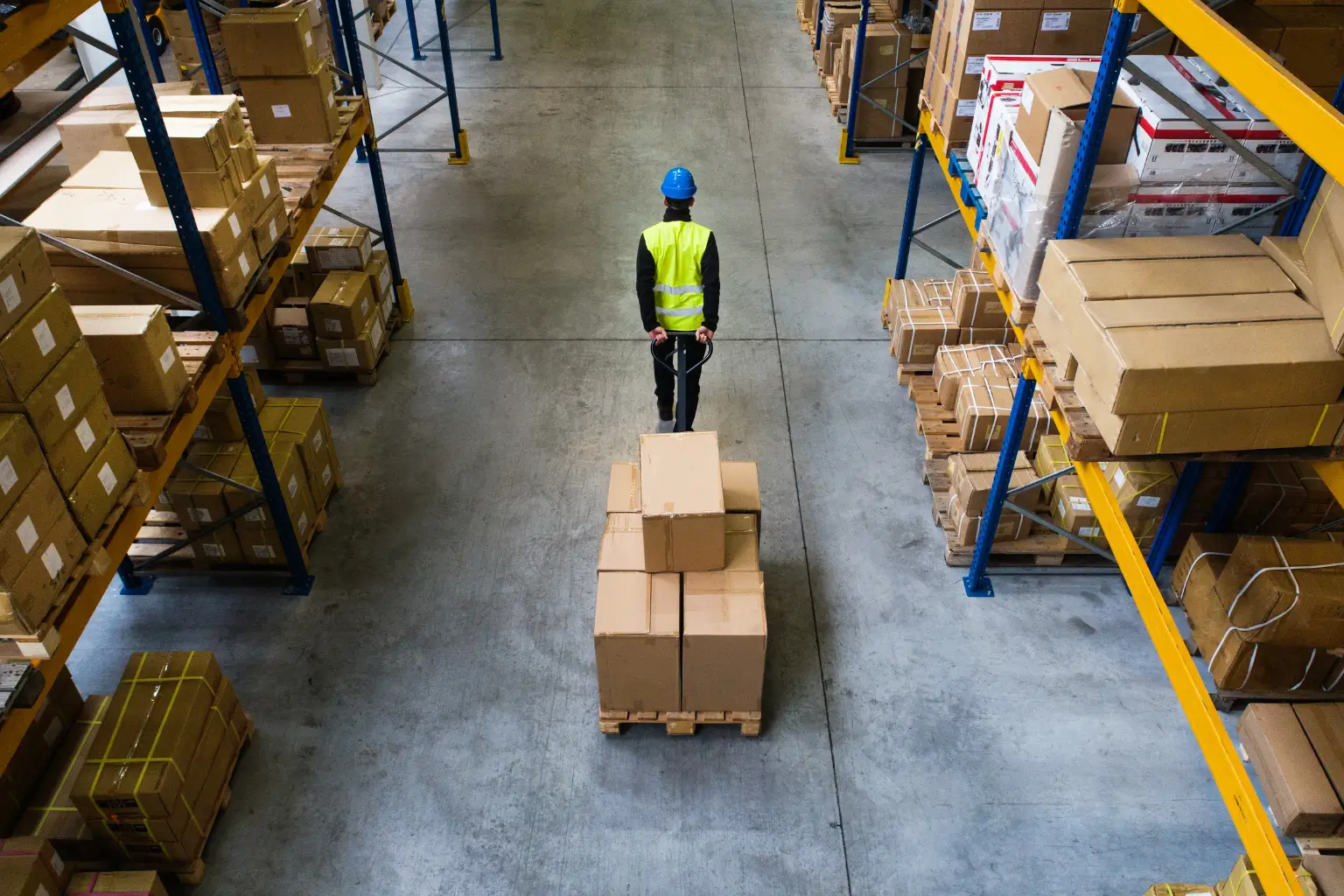 Üzemcsarnok padló: Megoldások, referenciák, ajánlat