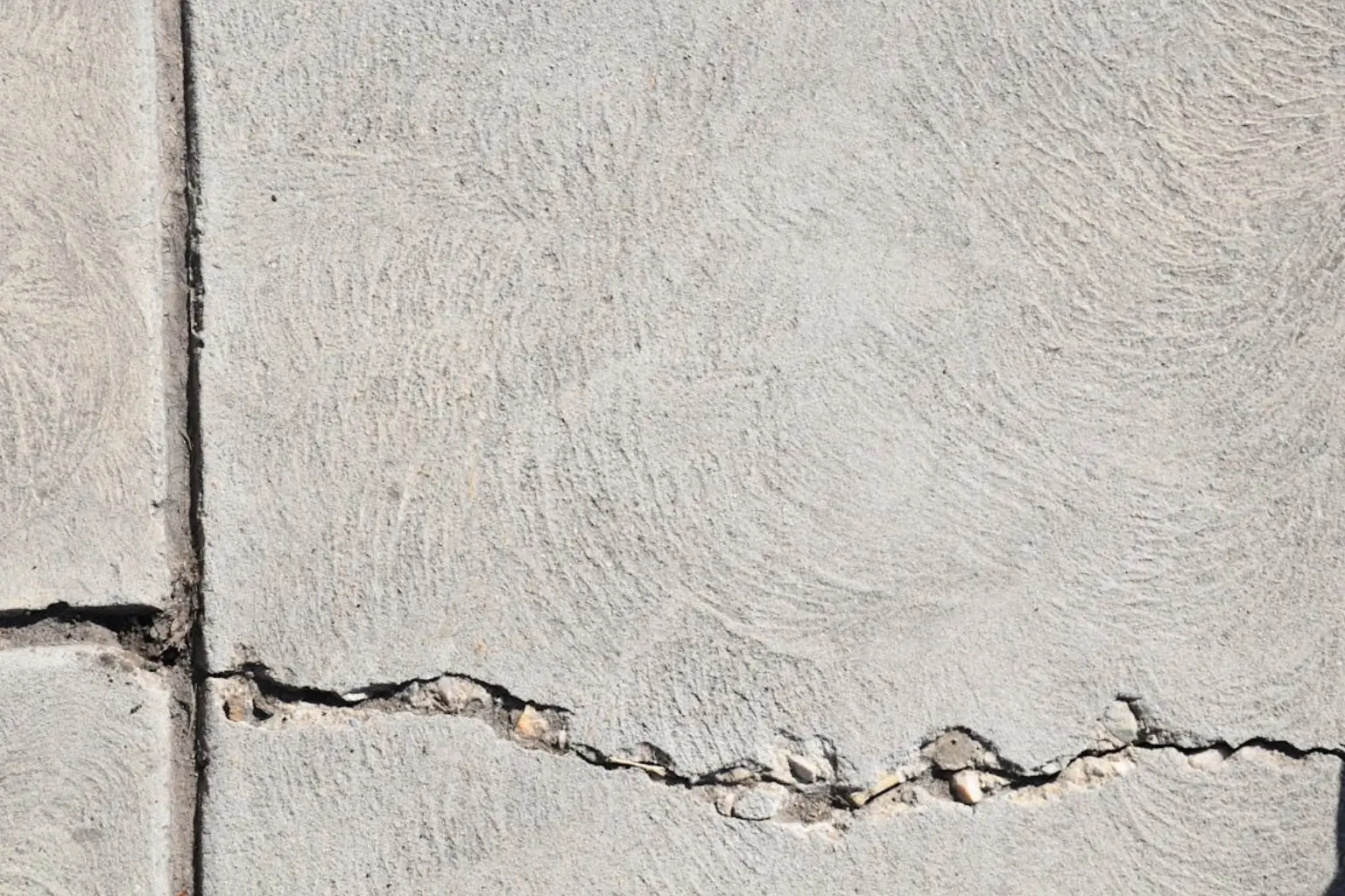 Beton javító habarcs: tulajdonságok, alkalmazás, előnyök
